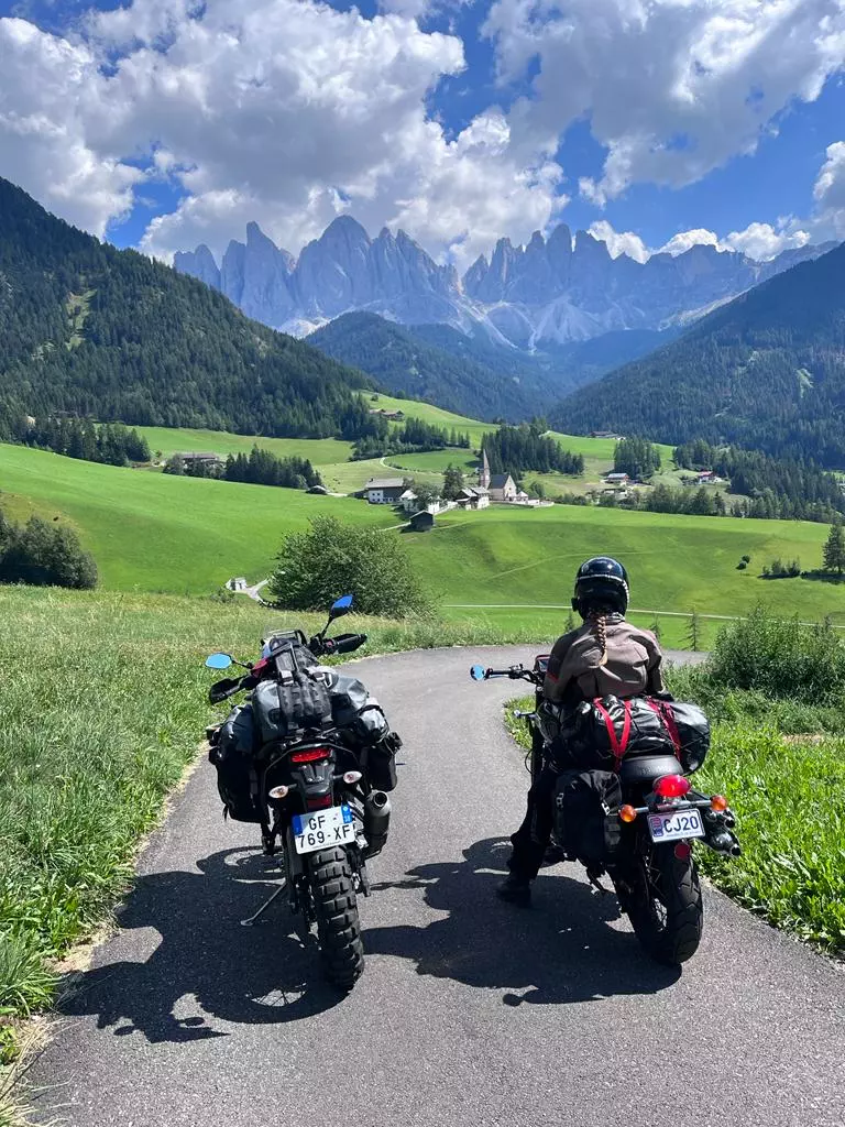 Road trip moto Europe dolomite